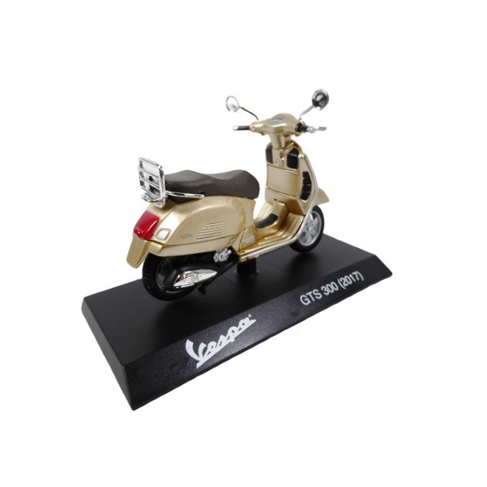 Machetă moto Magazine Models [1:18] - Vespa 2017 GTS 300 - Gold